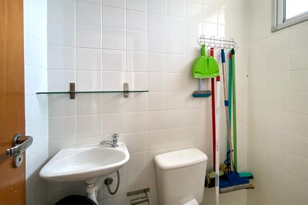 Apartamento para alugar com 91m², 3 quartos e 2 vagasBanheiro de serviço