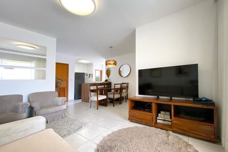 Sala de apartamento para alugar com 3 quartos, 91m² em Serra, Belo Horizonte