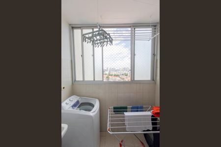 Apartamento à venda com 70m², 3 quartos e 1 vaga Apartamento à venda com 70m², 3 quartos e 1 vagaÁrea de Serviço