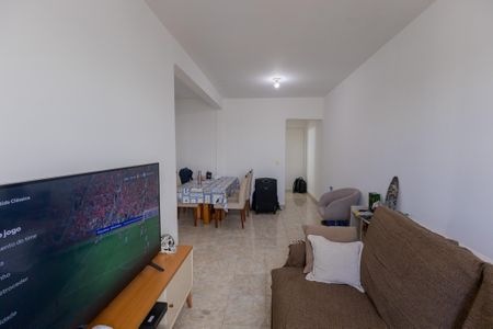 Apartamento à venda com 70m², 3 quartos e 1 vaga Apartamento à venda com 70m², 3 quartos e 1 vagaSala de estar