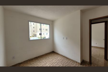 Apartamento para alugar com 2 quartos, 52m² em Vila Maria Augusta, Itaquaquecetuba