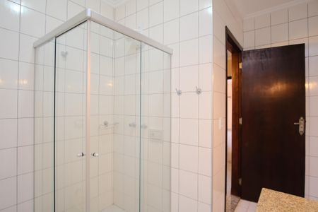 Casa para alugar com 205m², 3 quartos e 4 vagasBanheiro Social