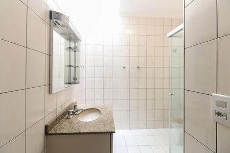 Casa para alugar com 225m², 3 quartos e 4 vagasBanheiro Social 