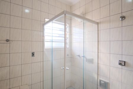 Casa para alugar com 205m², 3 quartos e 4 vagasBanheiro da Suíte