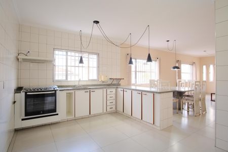 Casa para alugar com 205m², 3 quartos e 4 vagasCozinha