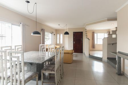 Sala  de casa para alugar com 3 quartos, 225m² em Vila Beatriz, São Paulo