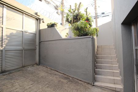 Casa para alugar com 205m², 3 quartos e 4 vagasQuintal