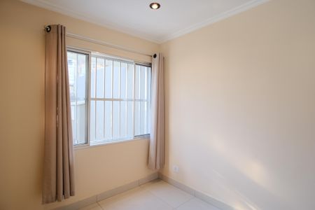 Sala de TV de casa para alugar com 3 quartos, 205m² em Vila Beatriz, São Paulo