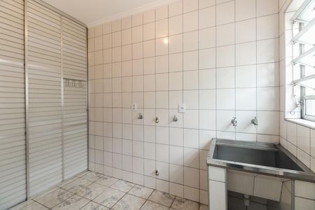 Casa para alugar com 225m², 3 quartos e 4 vagasÁrea de Serviço 