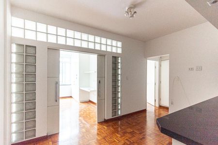 Sala de apartamento para alugar com 2 quartos, 50m² em Vila Buarque, São Paulo