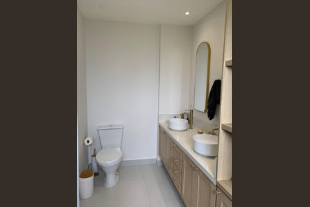 Apartamento à venda com 87m², 2 quartos e 2 vagasBanheiro da Suíte