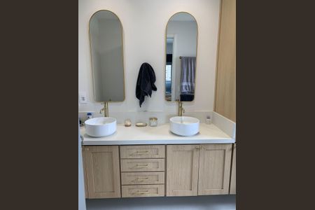 Apartamento à venda com 87m², 2 quartos e 2 vagasBanheiro