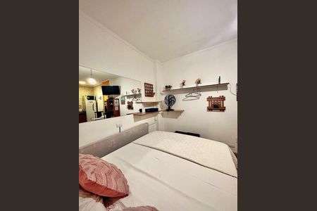 Sala/Quarto de kitnet/studio para alugar com 1 quarto, 18m² em Gonzaguinha, São Vicente