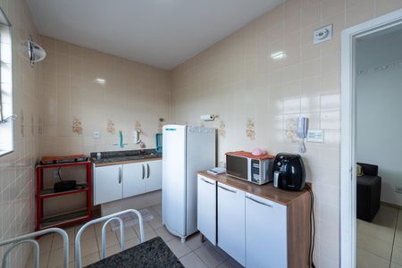 Apartamento para alugar com 74m², 2 quartos e 1 vagaCozinha
