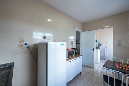 Apartamento para alugar com 74m², 2 quartos e 1 vagaCozinha