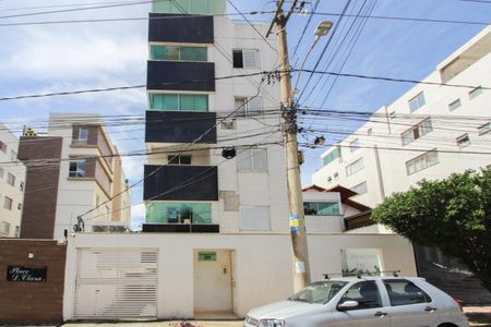 Apartamento à venda com 134m², 3 quartos e 1 vagaFachada