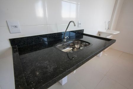 Apartamento para alugar com 57m², 2 quartos e 1 vaga Apartamento para alugar com 57m², 2 quartos e 1 vagaCozinha