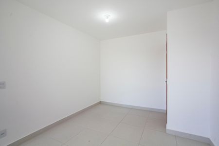 Sala de apartamento para alugar com 2 quartos, 57m² em Novo Mundo, Uberlândia