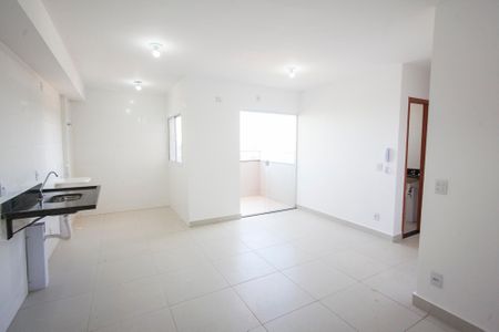 Sala de apartamento para alugar com 2 quartos, 57m² em Novo Mundo, Uberlândia