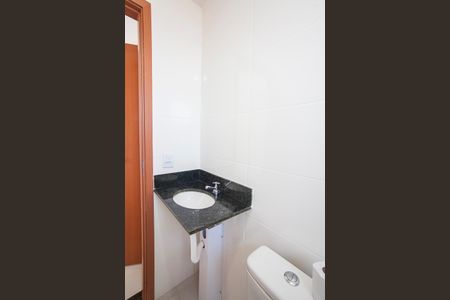 Apartamento para alugar com 57m², 2 quartos e 1 vaga Apartamento para alugar com 57m², 2 quartos e 1 vagaBanheiro da Suite