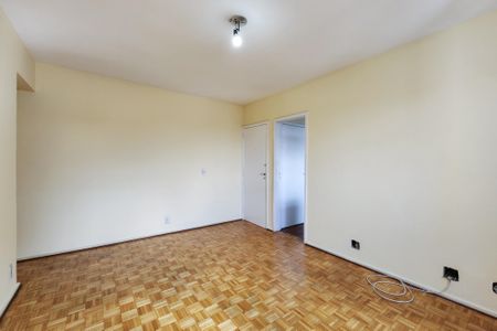 Apartamento para alugar com 100m², 2 quartos e 1 vagaSala 