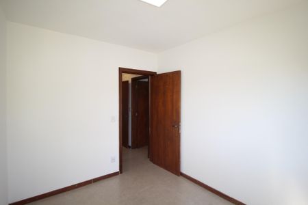Apartamento à venda com 92m², 2 quartos e 1 vagaQuarto 2