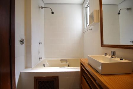 Apartamento à venda com 92m², 2 quartos e 1 vagaBanheiro