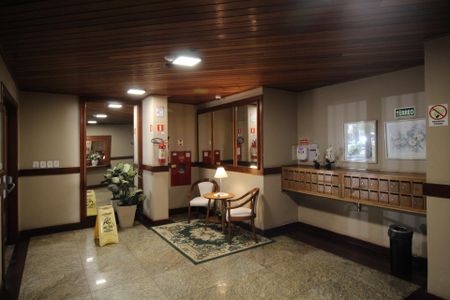 Apartamento à venda com 92m², 2 quartos e 1 vagaHall social