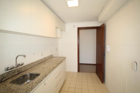 Apartamento à venda com 92m², 2 quartos e 1 vagaCozinha
