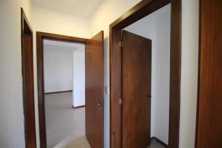 Apartamento à venda com 92m², 2 quartos e 1 vagaCorredor