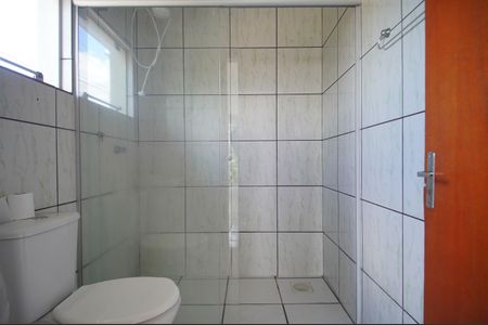 Banheiro de kitnet/studio para alugar com 1 quarto, 70m² em Scharlau, São Leopoldo
