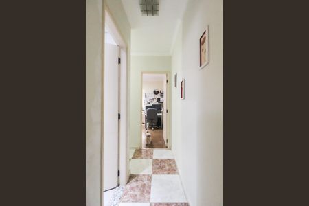 Casa de condomínio à venda com 125m², 2 quartos e 1 vagaCorredor