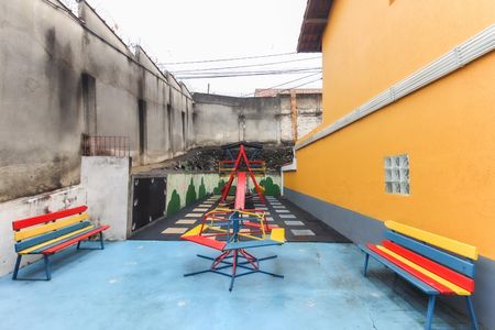 Casa de condomínio à venda com 125m², 2 quartos e 1 vagaPlayground