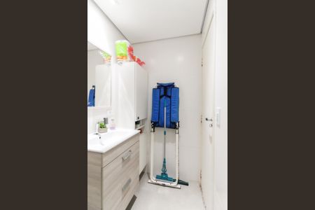 Casa de condomínio à venda com 125m², 2 quartos e 1 vagaBanheiro