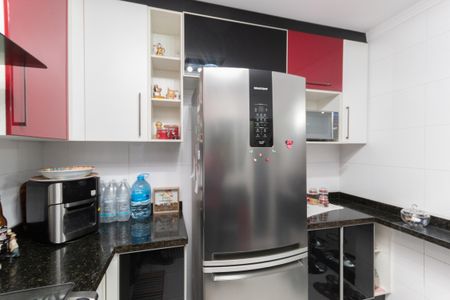 Casa de condomínio à venda com 70m², 2 quartos e 2 vagasCozinha