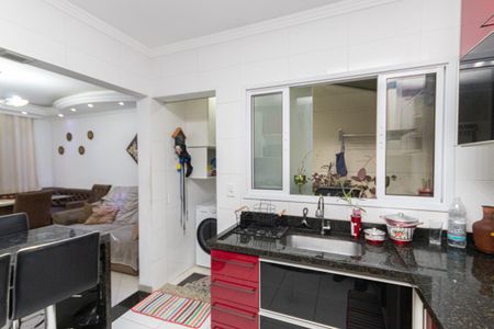 Casa de condomínio à venda com 70m², 2 quartos e 2 vagasCozinha