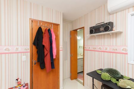 Casa de condomínio à venda com 70m², 2 quartos e 2 vagasSuíte 1