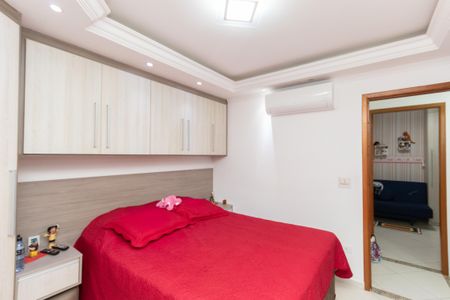 Casa de condomínio à venda com 70m², 2 quartos e 2 vagasSuíte 2