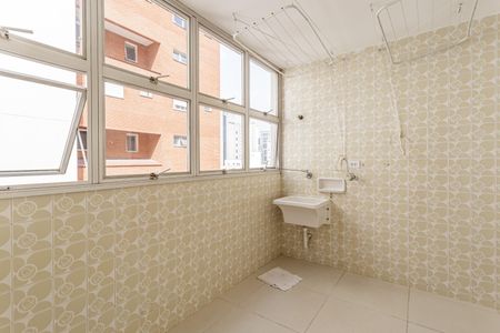 Apartamento para alugar com 116m², 3 quartos e 1 vagaÁrea de Serviço