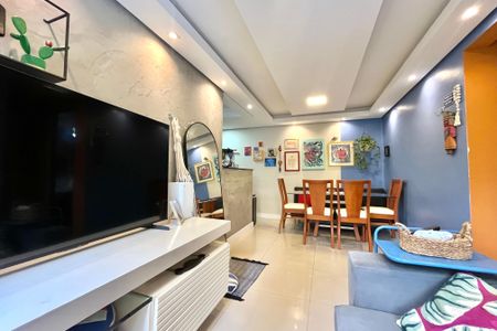 Sala de apartamento para alugar com 2 quartos, 50m² em Jardim Oriental, São Paulo