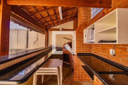 Apartamento para alugar com 50m², 2 quartos e 1 vaga Apartamento para alugar com 50m², 2 quartos e 1 vagaÁrea comum - Churrasqueira