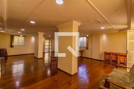 Apartamento para alugar com 50m², 2 quartos e 1 vaga Apartamento para alugar com 50m², 2 quartos e 1 vagaÁrea comum - Salão de festas