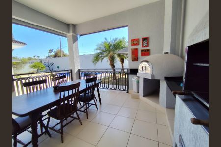 Casa de condomínio para alugar com 400m², 5 quartos e 4 vagasÁrea externa