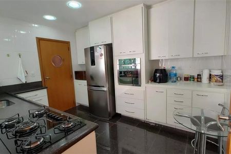 Casa à venda com 260m², 6 quartos e 4 vagasFoto 21
