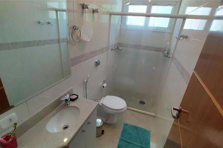 Casa à venda com 260m², 6 quartos e 4 vagasFoto 16