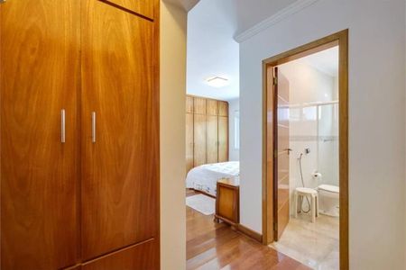 Casa à venda com 260m², 6 quartos e 4 vagasFoto 13