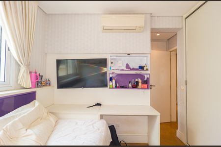 Apartamento à venda com 177m², 3 quartos e 4 vagas Apartamento à venda com 177m², 3 quartos e 4 vagasSuíte 1