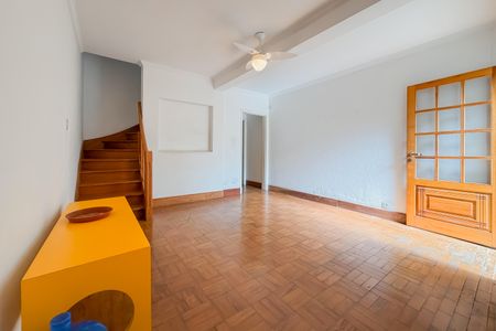 Sala de casa para alugar com 5 quartos, 100m² em Vila Mariana, São Paulo