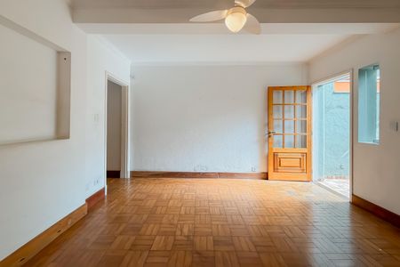 Casa para alugar com 100m², 5 quartos e 1 vaga Casa para alugar com 100m², 5 quartos e 1 vagaSala
