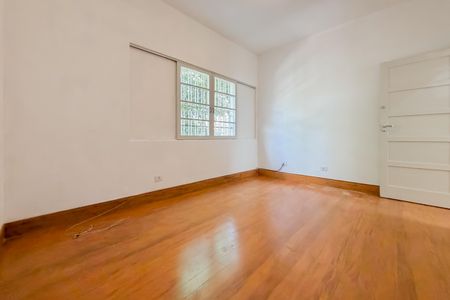 Casa para alugar com 100m², 5 quartos e 1 vaga Casa para alugar com 100m², 5 quartos e 1 vagaQuarto 2